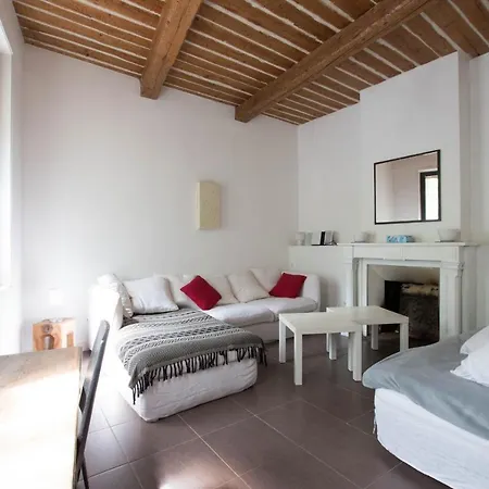 Jasmin, Clim - Terrasse Holiday home Arles